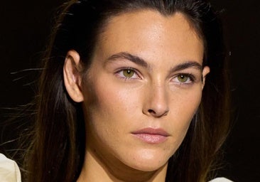 Probo la base de maquillaje renovada que usan las famosas